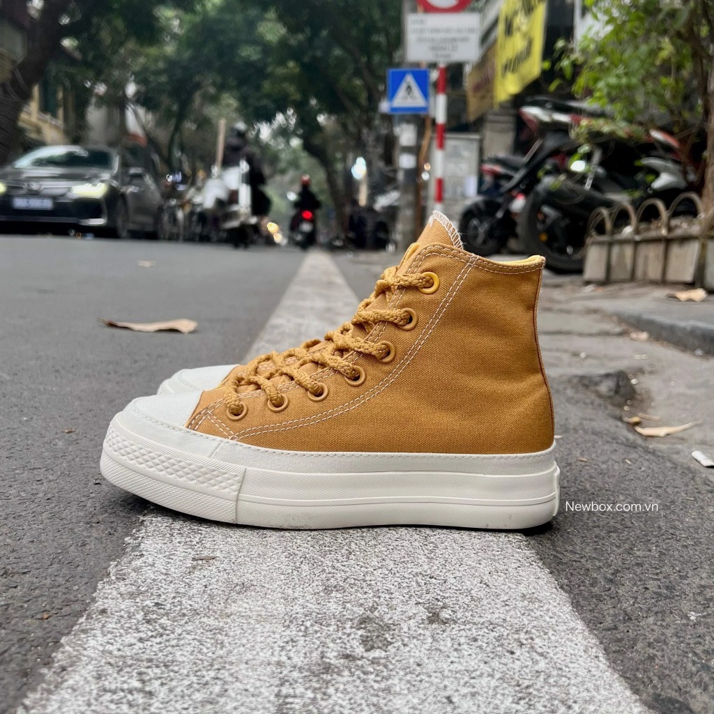 Giày Converse Chuck Taylor All Star Lift - A04363C