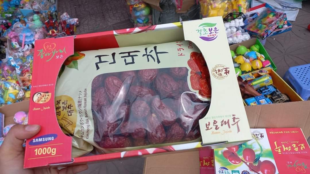Hộp táo đỏ 1kg loại to