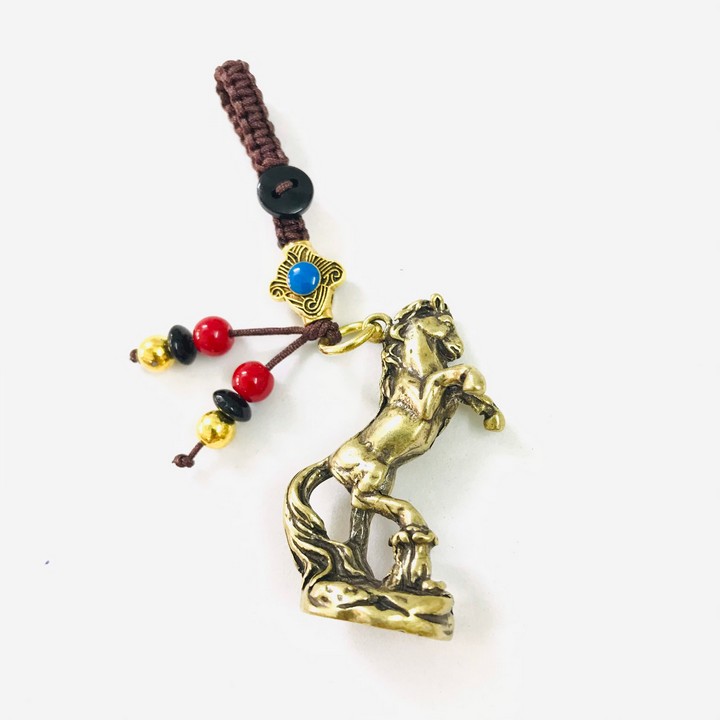 Móc Khóa Tượng Đồng Con Ngựa dùng để làm móc khóa, trưng trên bàn, làm quà tặng lưu niệm, kích thước 2.5 x 1.5 x 4.6, màu đồng - TMT Collection - SP005219
