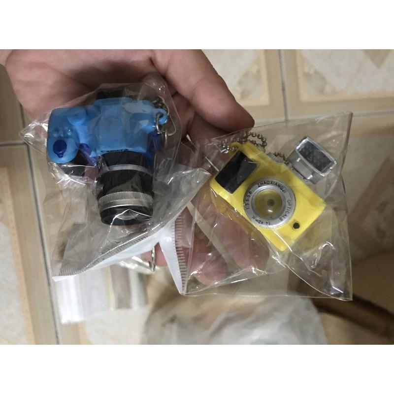 Móc khoá có đèn Led kêu (máy chụp hình