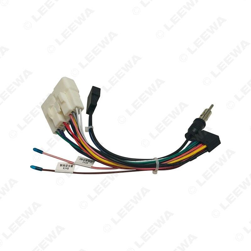 Dây cáp ổ cắm máy nghe nhạc trên xe hơi Isuzu D-Max