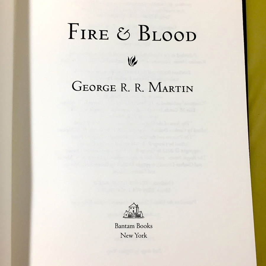 Fire and Blood : 300 Years Before A Game of Thrones. Dragons Ruled Westeros (A Targaryen History) (A Song of Ice and Fire) (Hardcover)