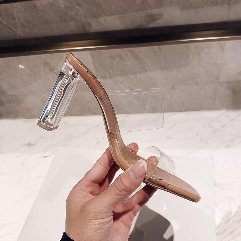 Guốc 2 Quái Trong 7 Phân Viền Trong Siêu Phẩm