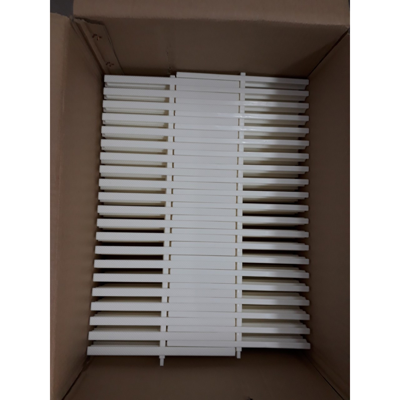 10 mét thanh thoát tràn hồ bơi rộng 25cm 1 chấu