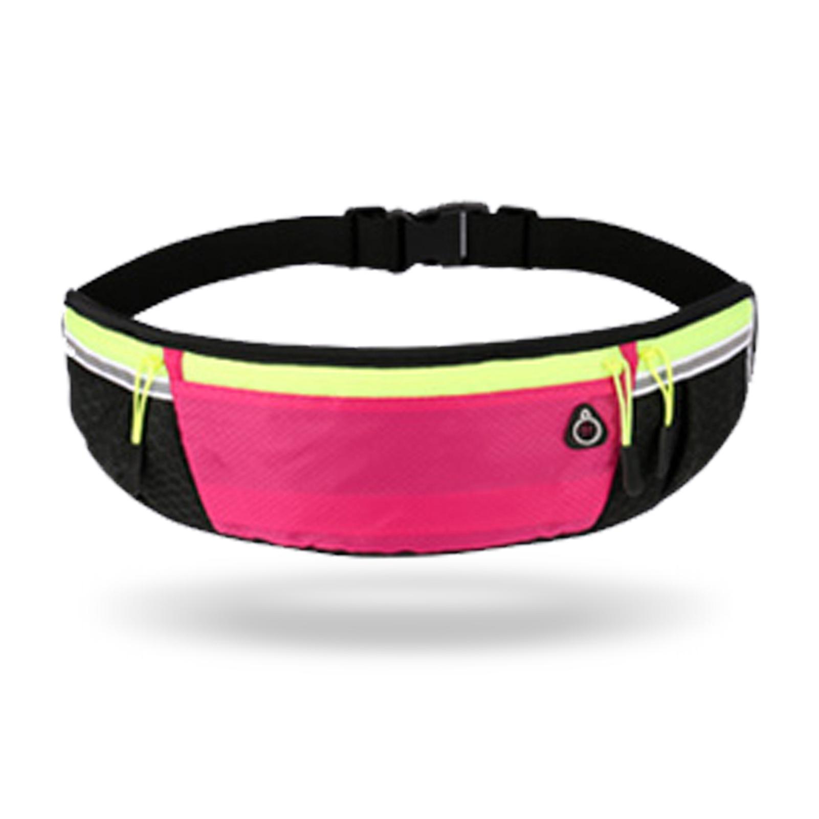 Túi đeo lưng chạy bộ được làm từ chất liệu siêu nhẹ và thoáng khí, không thấm nước