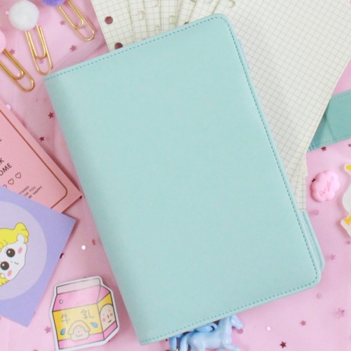 Notebook da DIY kèm pompom