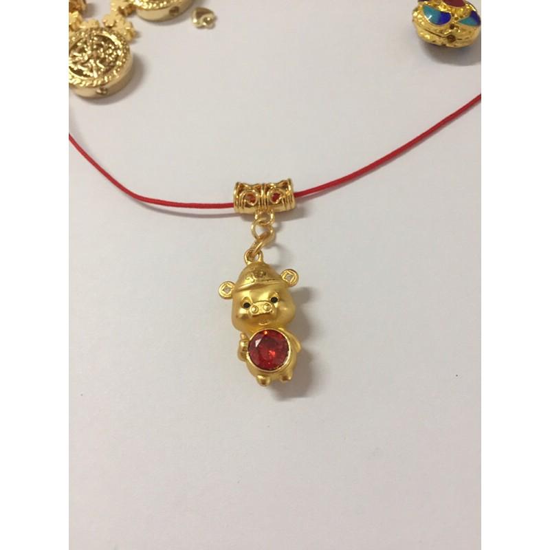 Mặt charm chú heo tai lộc ôm Ngọc đỏ làm vòng handmade may mắn