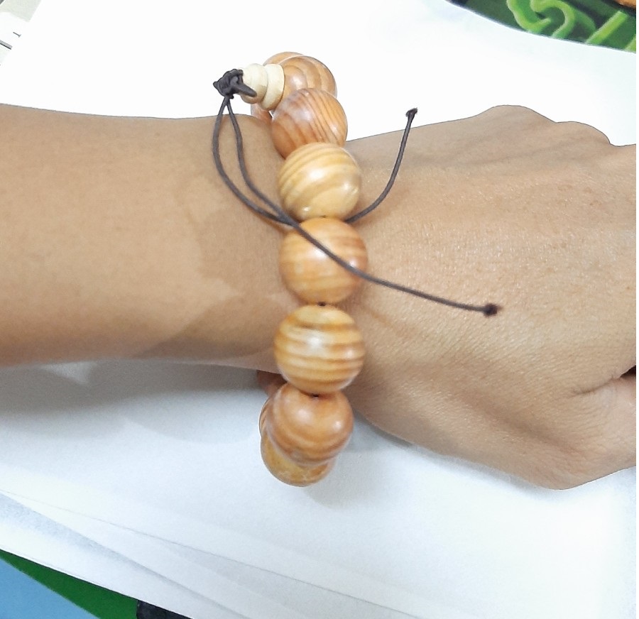 Vòng tay hạt gỗ may mắn size hạt 14 ly cá tính, bình an, thịnh vượng
