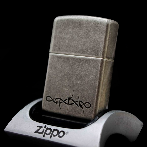 Bật Lửa Zippo 121fb Barbed Wire