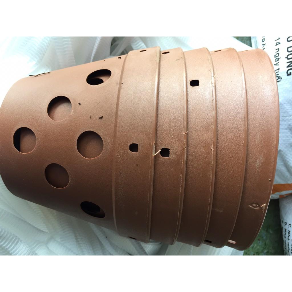 Combo 10 chậu giả đất phi 21 cao 14cm
