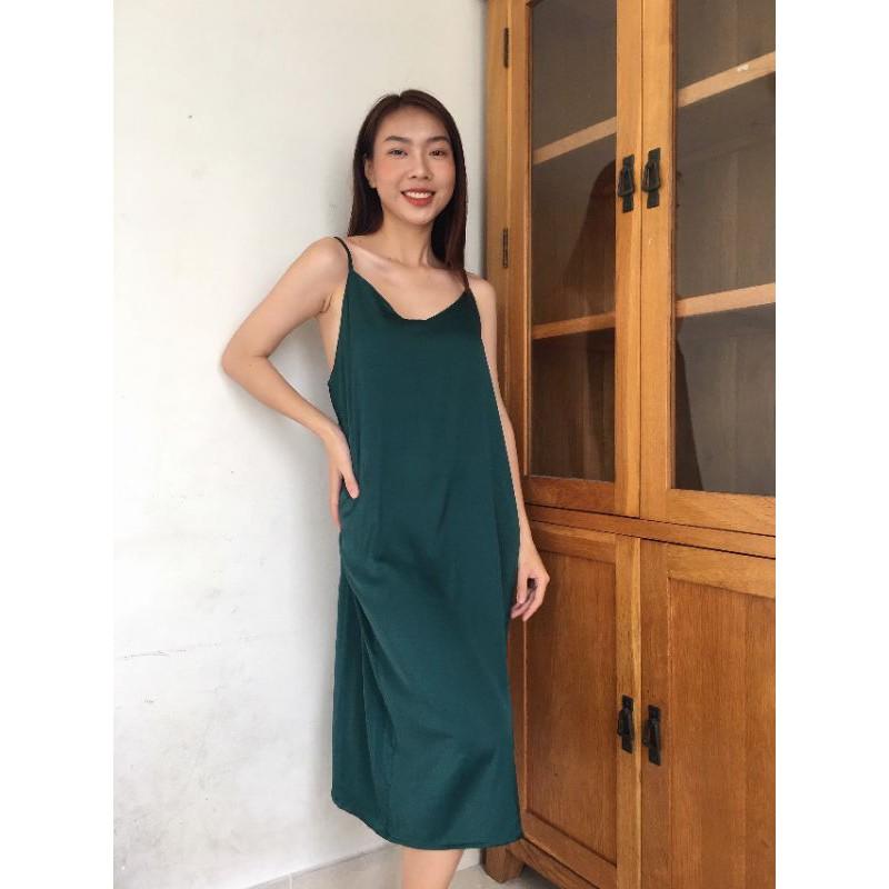 Váy ngủ lụa dáng dài mặc nhà sang trọng tặng kèm quần lót ren xinh xắn