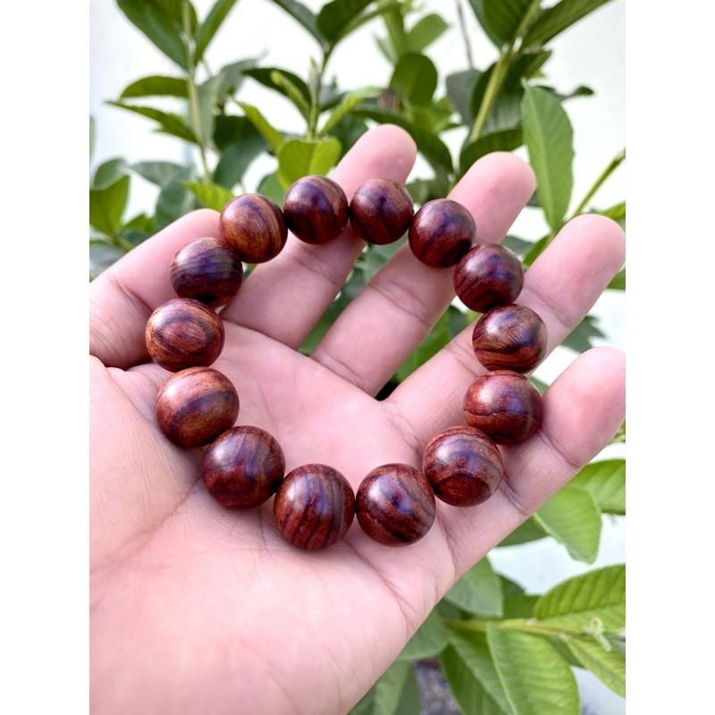 Vòng tay gỗ Sưa Bắc vân đẹp, thơm