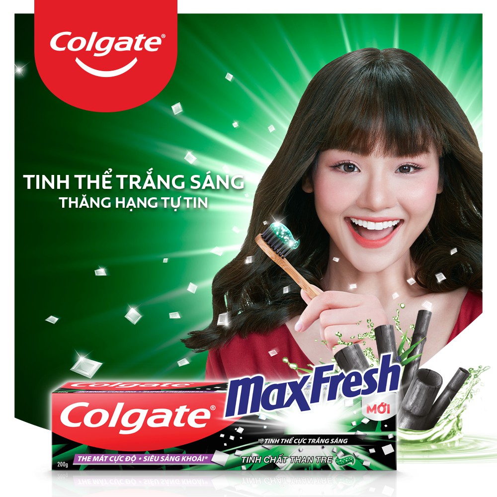 Bộ 4 Kem đánh răng Colgate Maxfresh Bamboo Charcoal 225g kèm bàn chải lông tơ phủ than