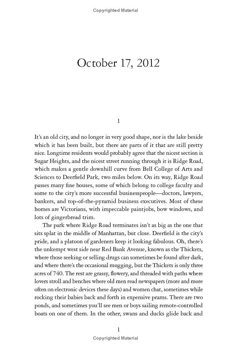 Sách ngoại văn: Holly