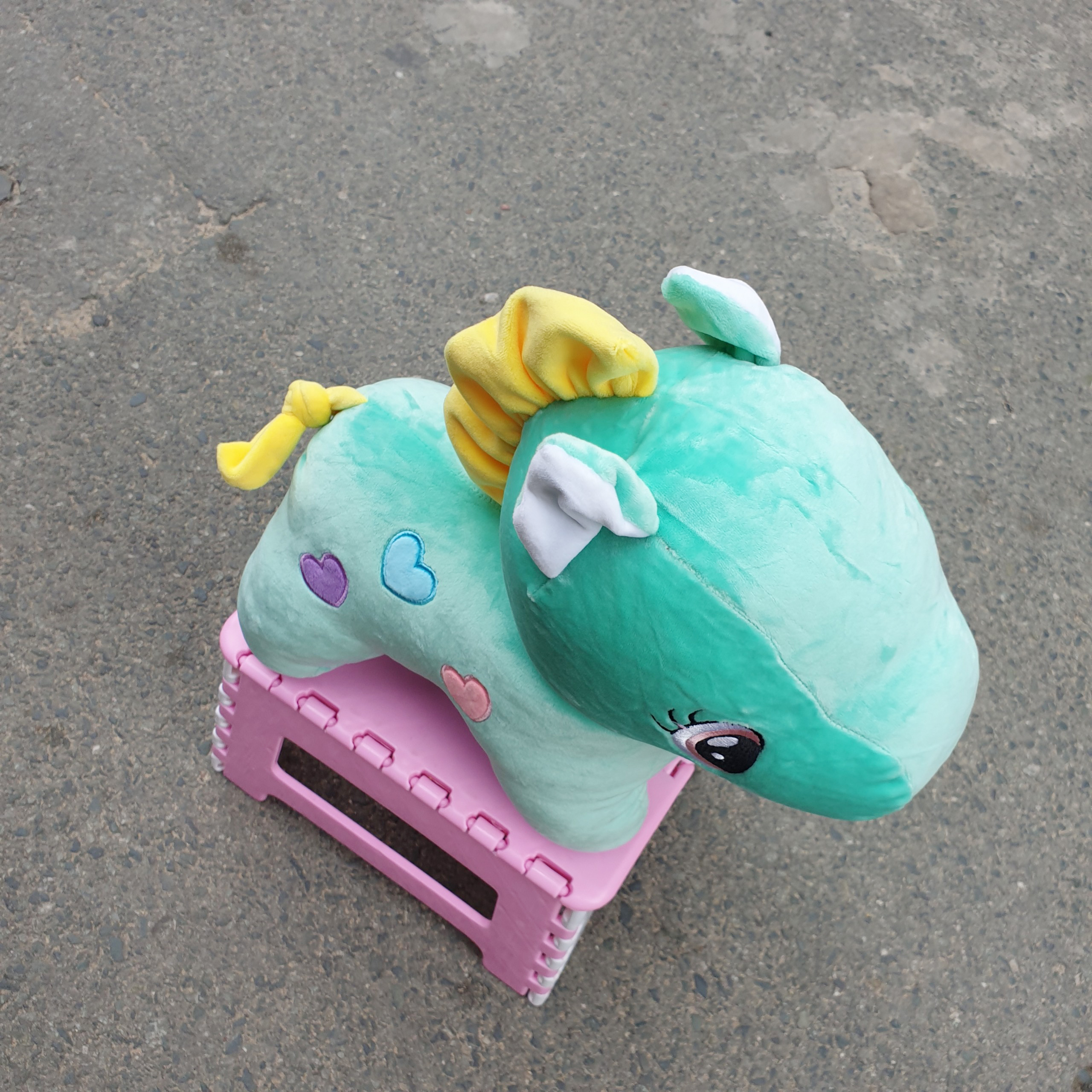 Ngựa Pony 4 chiều nhồi bông size 40cm màu xanh ngọc