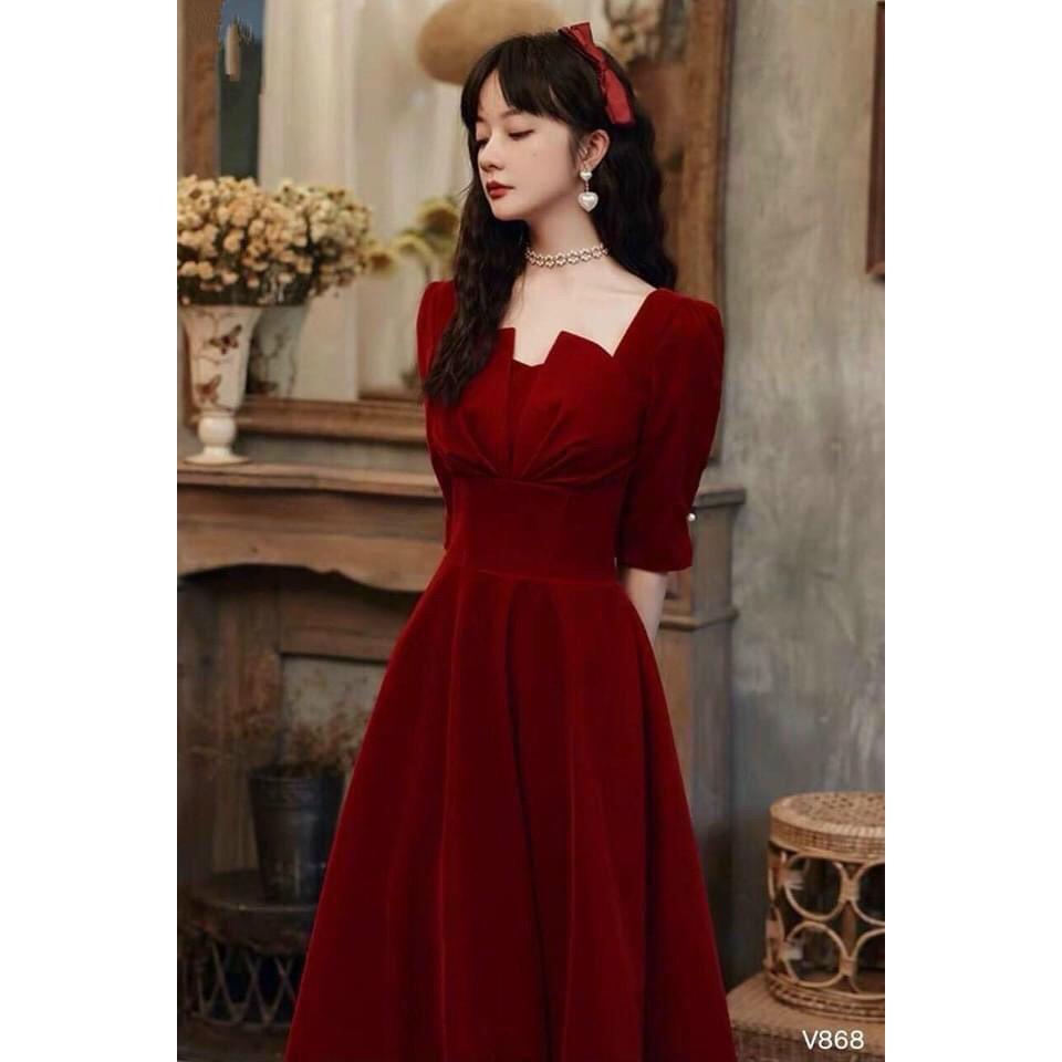 Đầm đỏ xoè dự tiệc xếp ly ngực sang chảnh