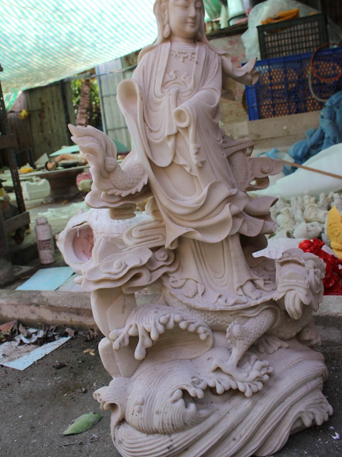 Tượng Quan Âm Cưỡi Rồng Cao 50cm - Điêu Khắc Tỉ Mỉ Từ Đá Tự Nhiên Nguyên Khối Cao Cấp
