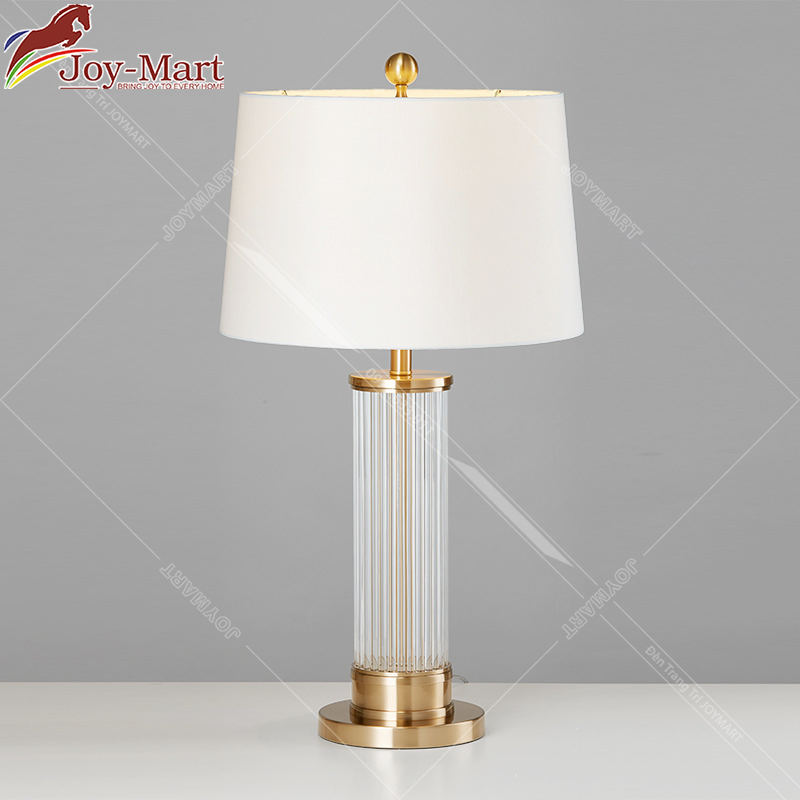 Đèn Bàn Phòng Ngủ Thân Pha Lê Chao Vải MB4228 Đèn Để Bàn Trang Trí Phòng Khách Thiết Kế Sang Trọng Hiện Đại