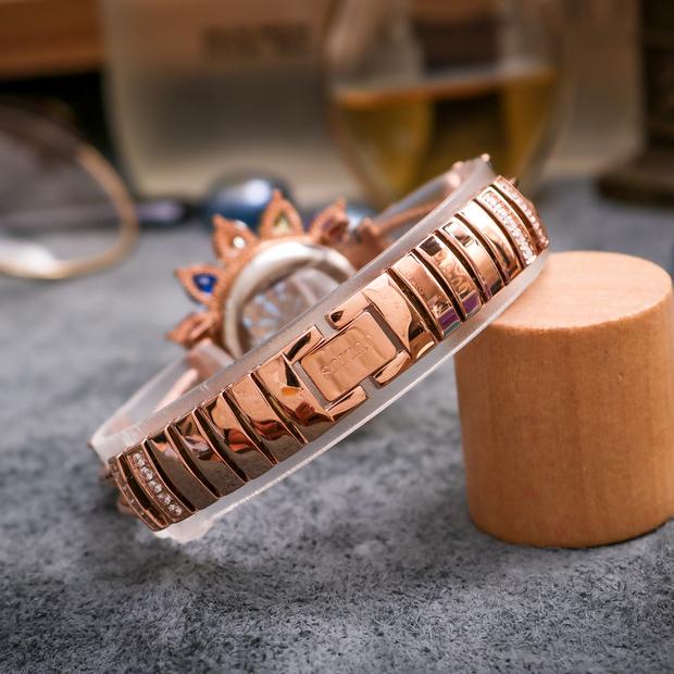 Đồng Hồ Nữ Chính Hãng Julius Star Cao Cấp Dây Kim Loại Mặt Hoa Đính Đá Kính Sapphire Đường Kính 37mm JS-021C