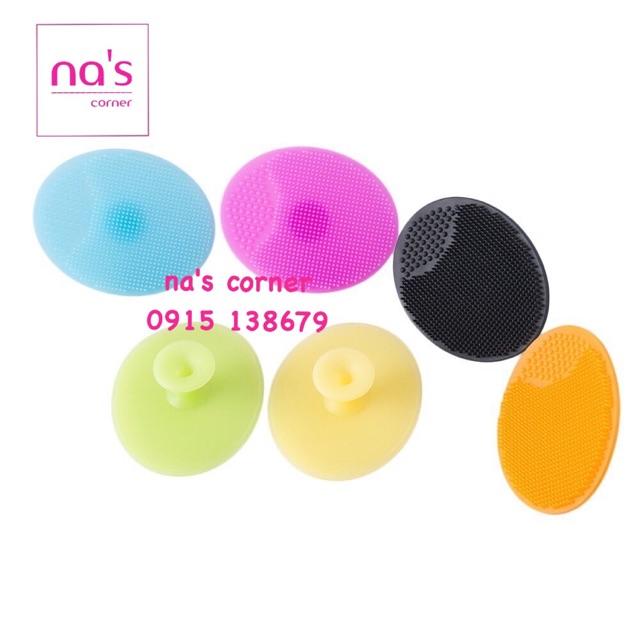 Miếng silicone mềm rửa mặt tạo bọt mịn êm, massage mặt, hạn chế mụn đầu đen