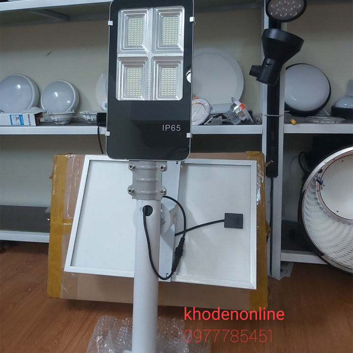 Đèn đường led năng lượng mặt trời bàn chải 400w 300w 200w 100w sân vườn chống nước IP67 vỏ nhôm đúc