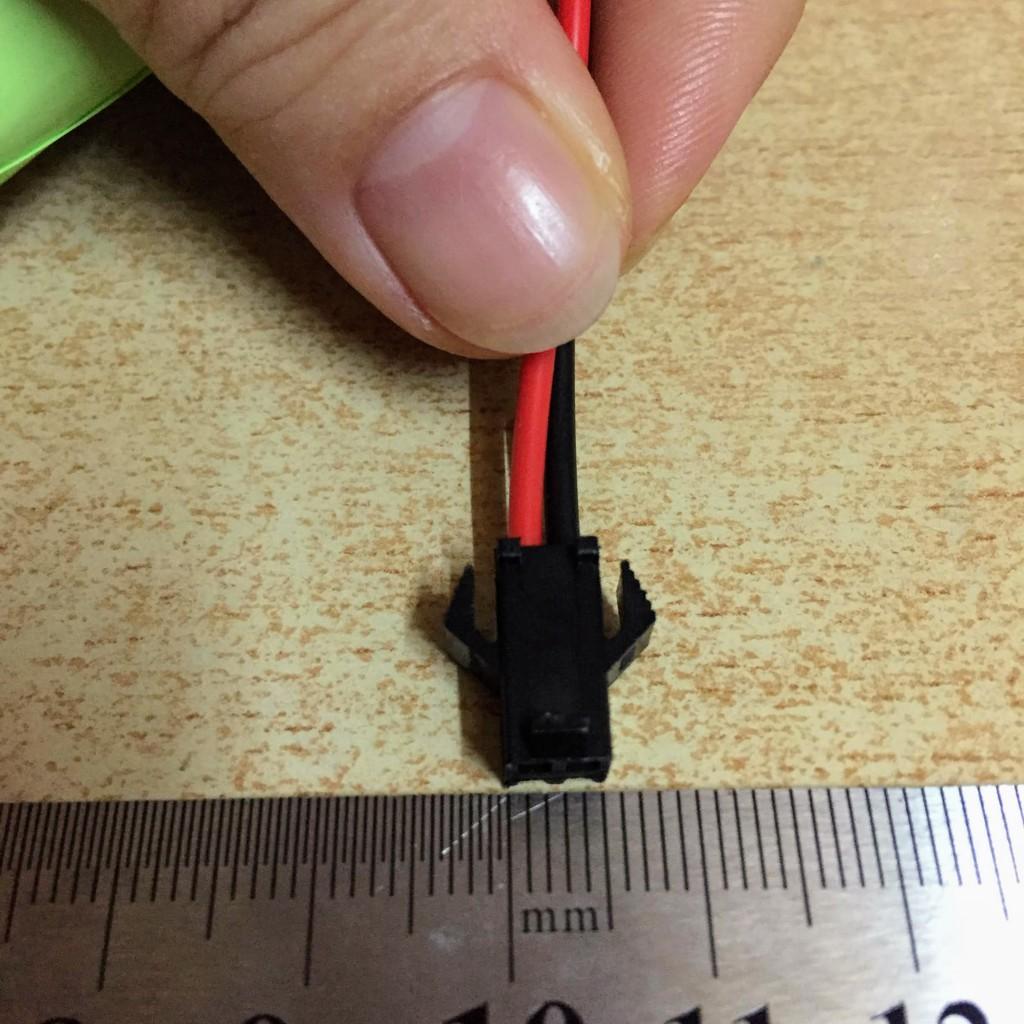 Pin 4.8 dung lượng 1800mah chân càng đen jack SM loại 2p