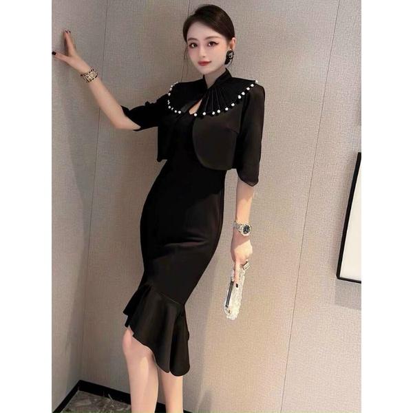 ĐẦM BODY SÁT NÁCH KÈM ÁO KHOÁC