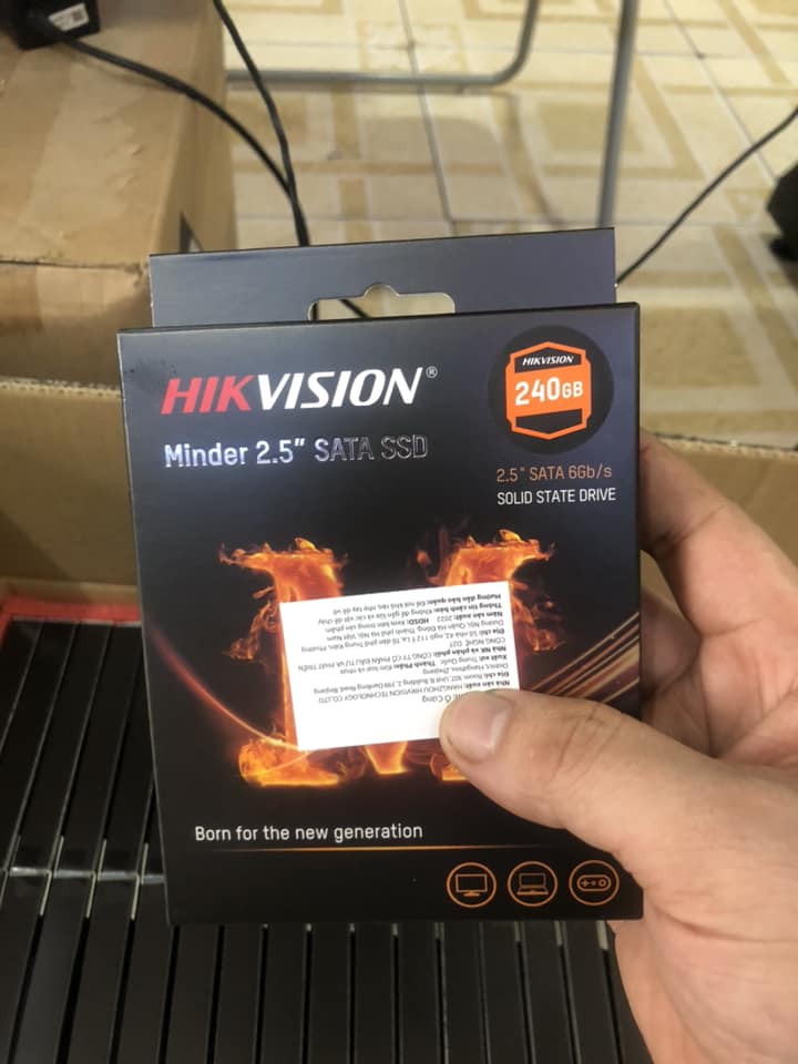 Ổ cứng SSD 240GB Hikvision HS-SSD-Minder/240G SATA III đọc 550mb/s ghi 450mb/s - Hàng chính hãng bảo hành 36 tháng