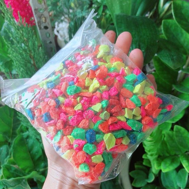 Sỏi màu trang trí