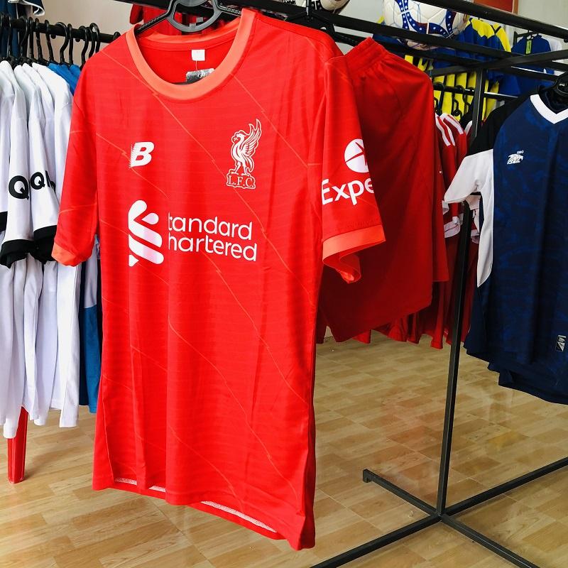 Mẫu quần áo đá bóng cao cấp CLB Liverpool 2022 đỏ