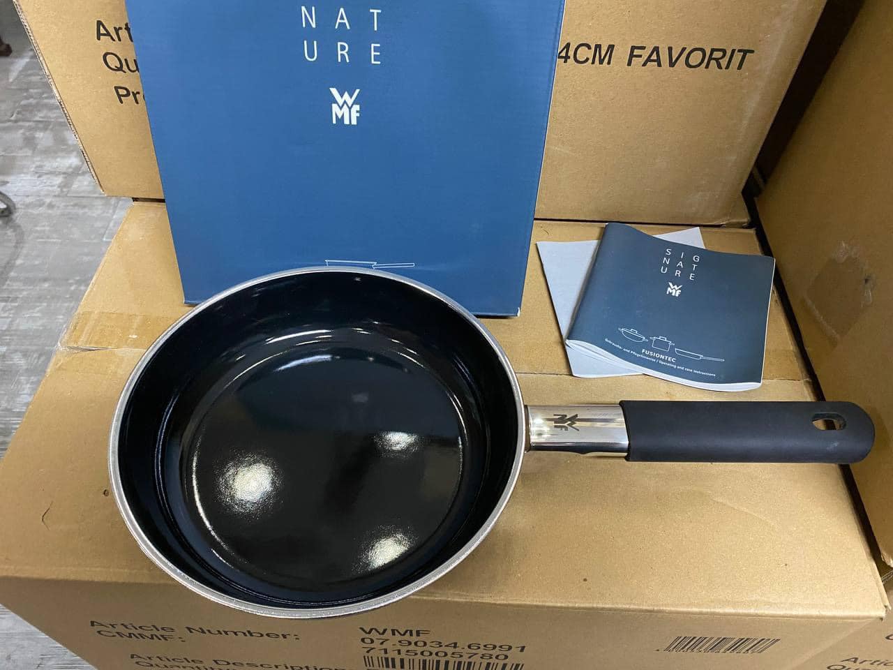 CHẢO RÁN WMF FUSIONTEC BLACK 20cm Hàng chính hãng