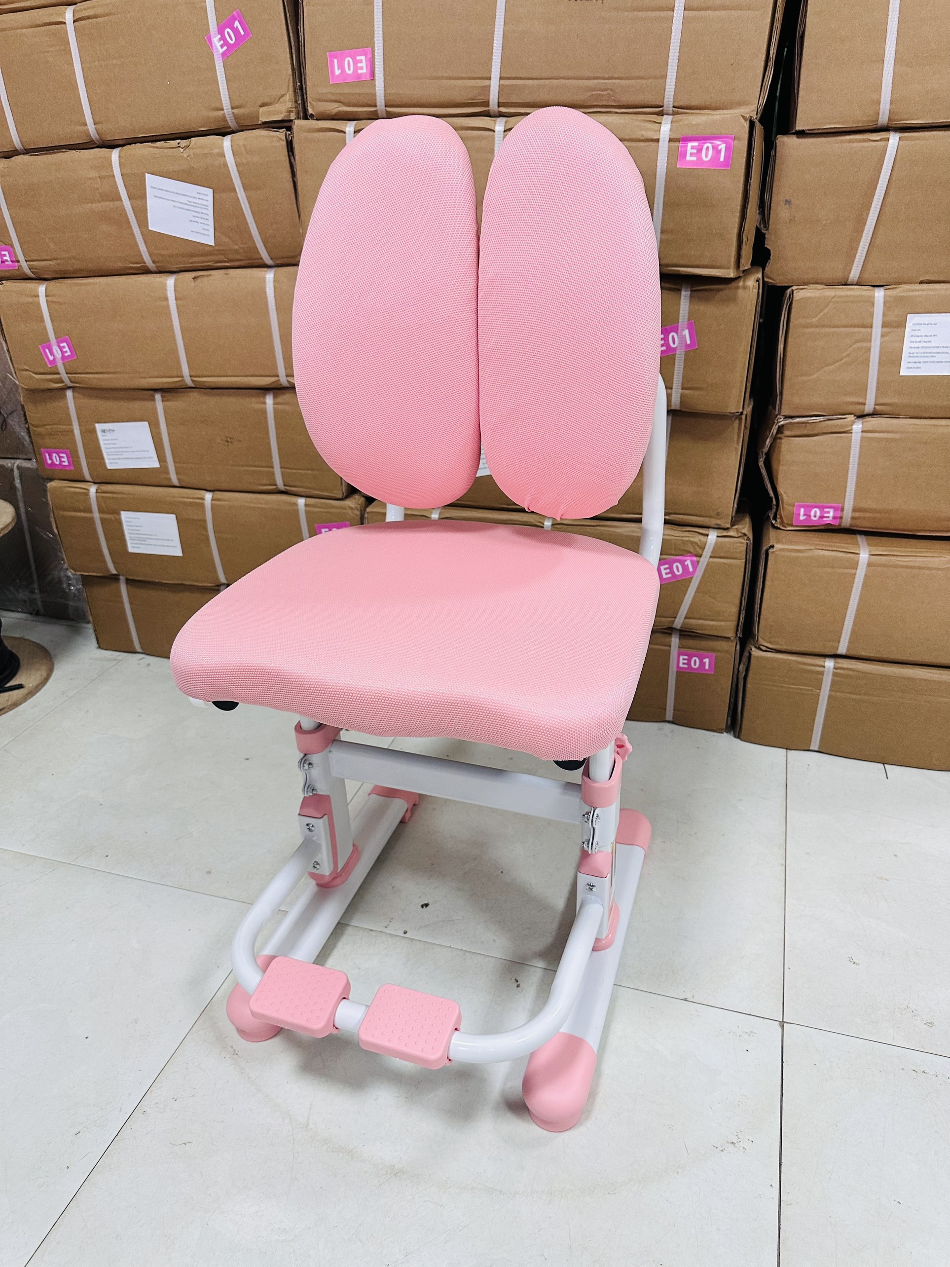 Ghế chống gù trẻ em thông minh G04, ghế điều chỉnh tay quay dễ dàng, kèm bệ để chân cho bé