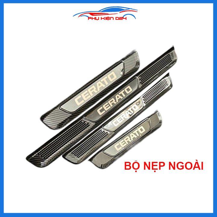 Bộ nẹp bước chân trong ngoài vân Cacbon xe Cerato 2019-2020 chống trầy làm đẹp ô tô