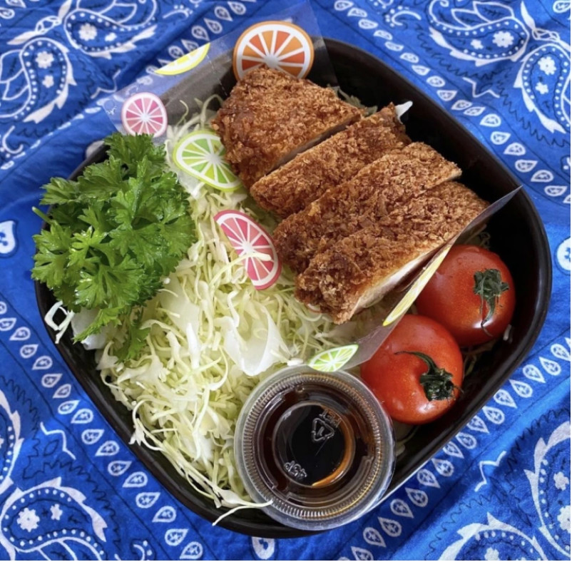 Hộp nhựa dùng trong lò vi sóng Nakaya 860ml - Hàng Nội Địa Nhật Bản