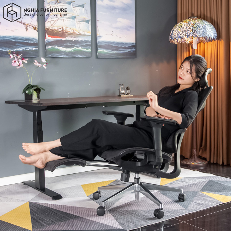 Ghế công thái học Ergonomic 06 Plus, Ghế xoay văn phòng làm việc Ergonomic, Chất liệu full lưới thoáng khí, có gác chân, thiết kế hỗ trợ lưng mạnh mẽ, bảo hành 3 năm