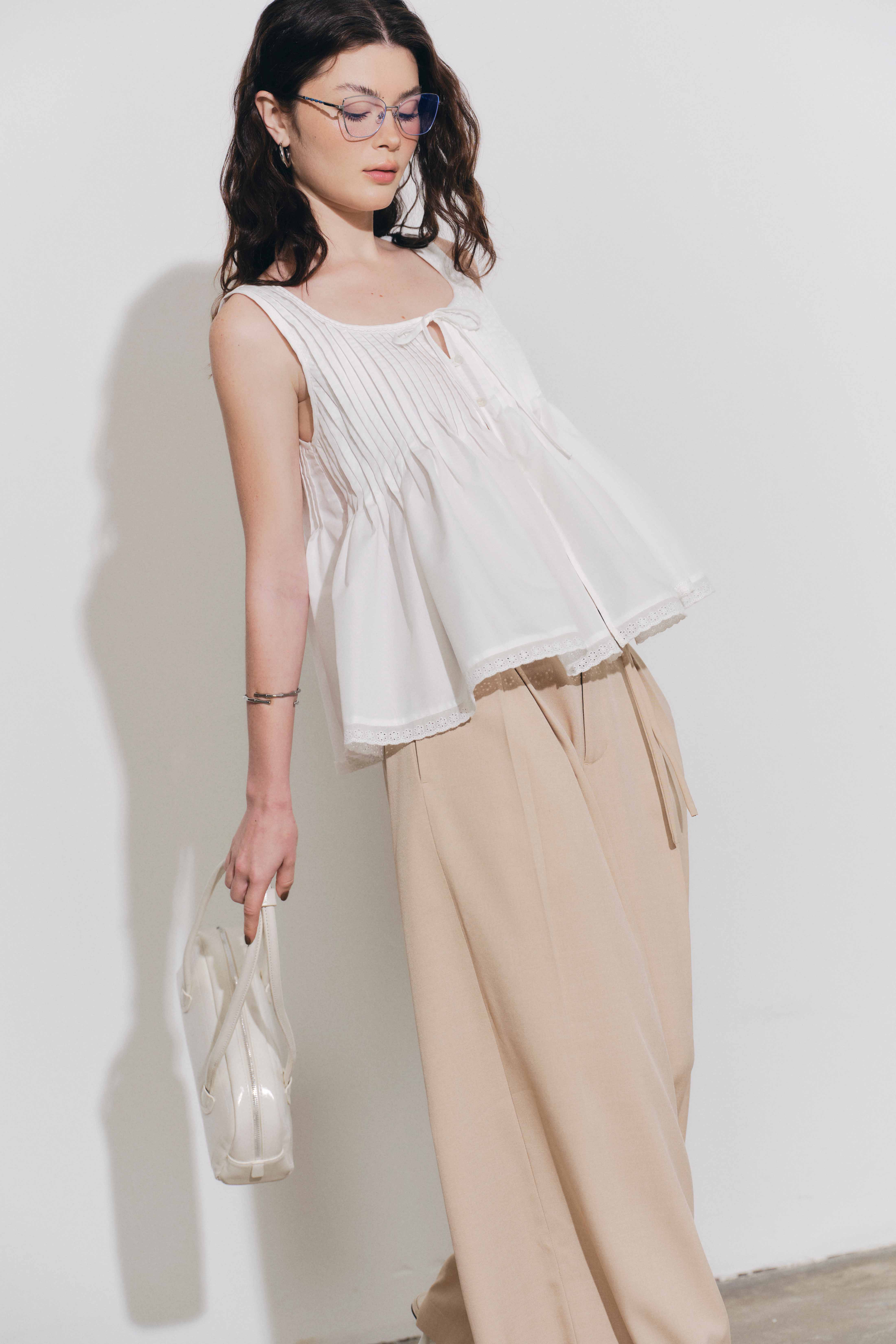 DOTTIE - Áo kiểu chiết ly - Trắng - T1130