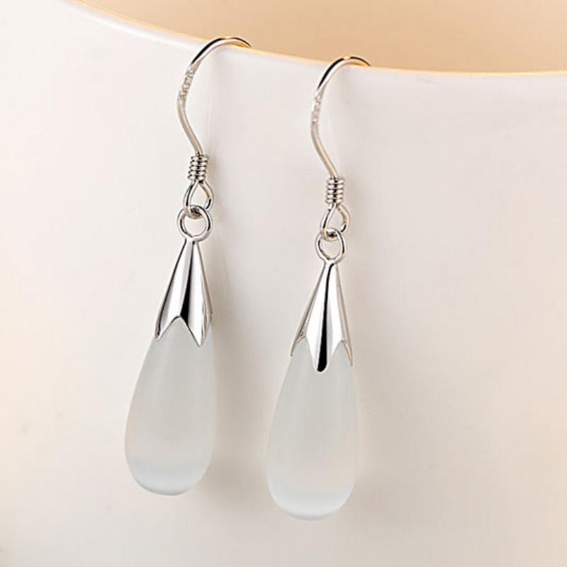 Bông Tai Hình Giọt Nước Đính Đá