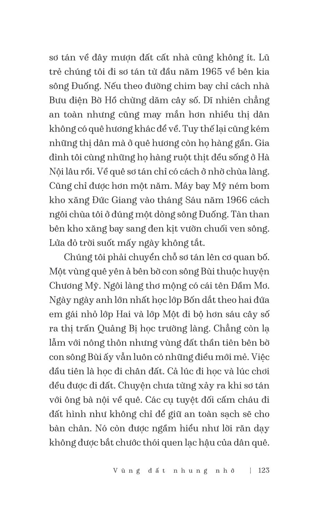 Sách Hà Nội - Chút Bụi Trên Vai Người