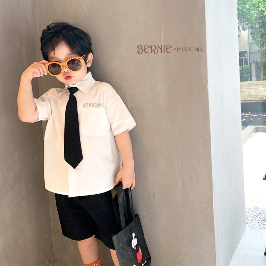 Áo sơ mi trắng kèm quần, set bộ đi học phong cách Hàn Quốc bộ công tử cực xinh cho bé