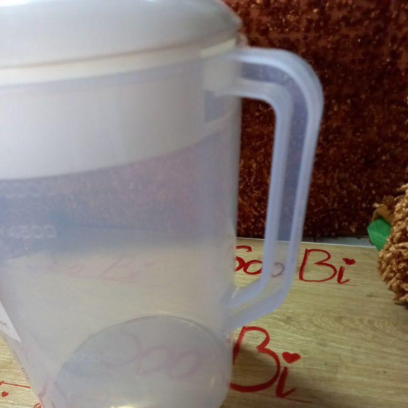 ca đong định lượng 2500ml có nắp dày