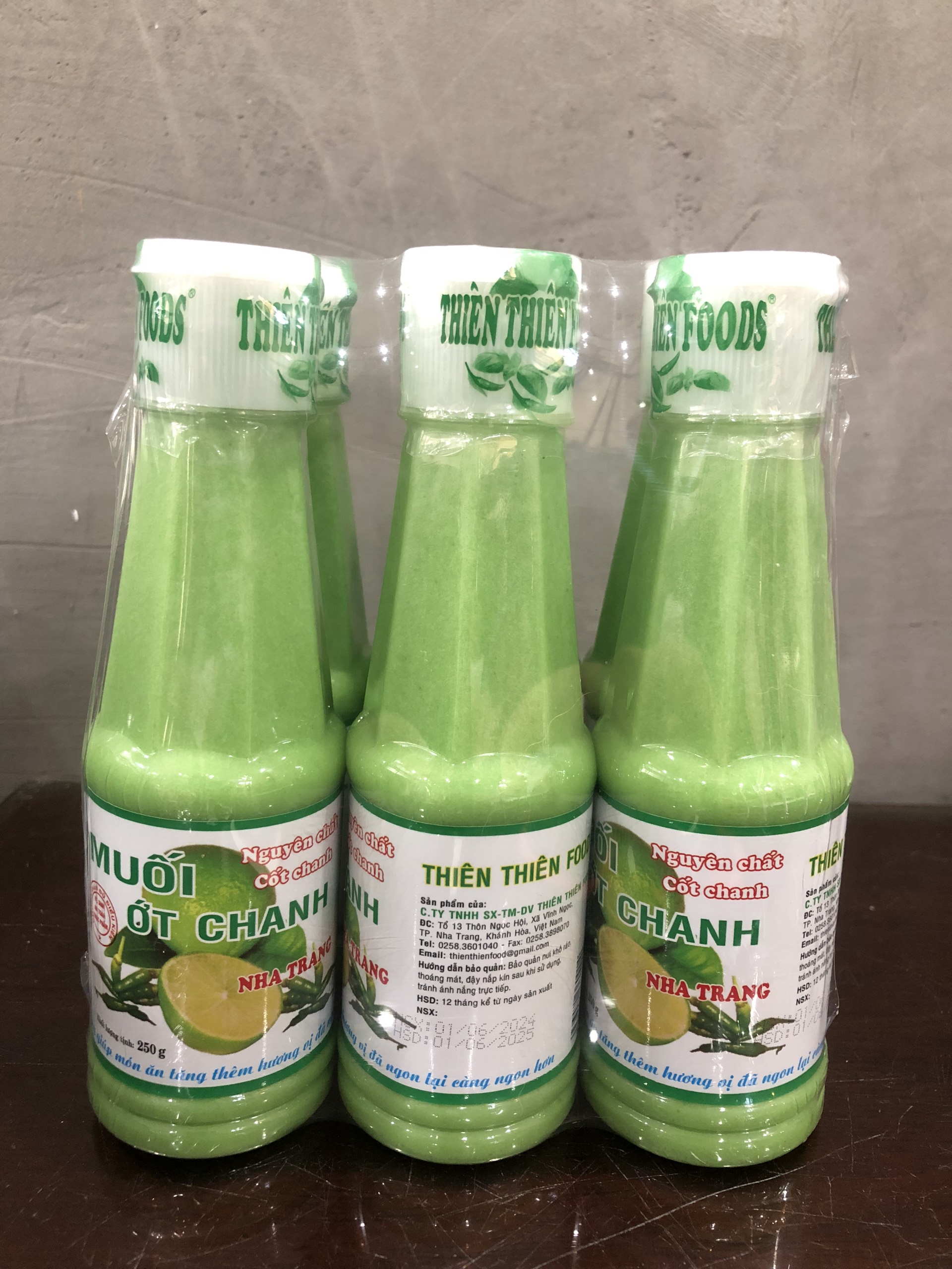 Combo 6 Muối Ớt Chanh Chai 250g Màu Xanh Thương Hiệu Thiên Thiên Food Đặc Sản Nha Trang