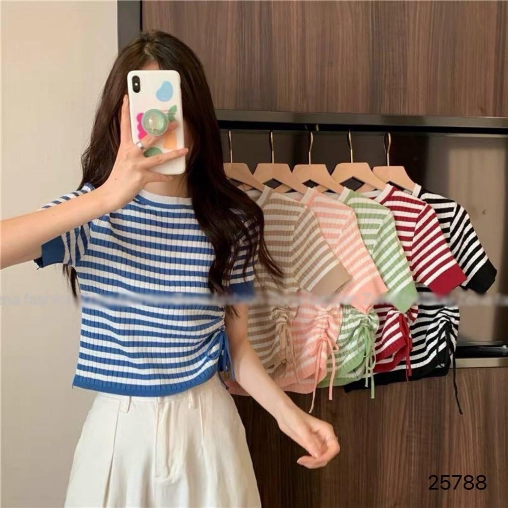 Áo len nữ Montoghi dệt kim có dây RÚT EO Quảng Châu cổ tròn cộc tay kẻ sọc phong cách trẻ trυng năng động