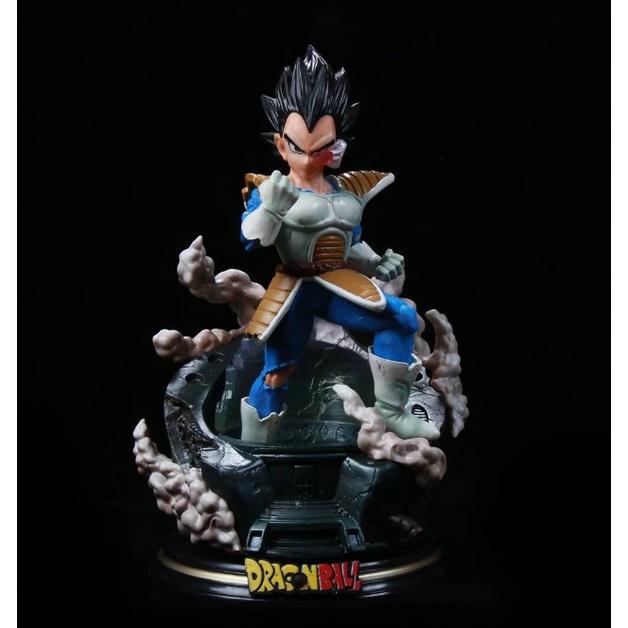 Mô hình Vegeta giáp chiến binh có Led 24cm - Dragon ball