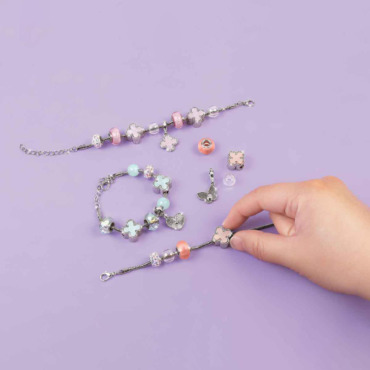 Bộ Làm Vòng Tay Cỏ Bốn Lá May Mắn - Make It Real 1734MIR