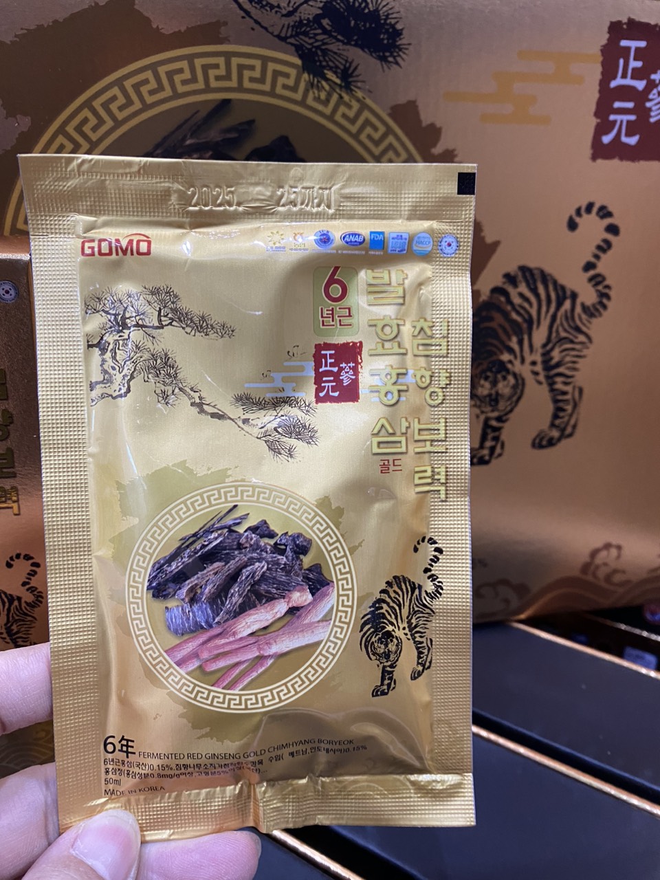 Nước Bổ Lực Hồng Sâm Trầm Hương