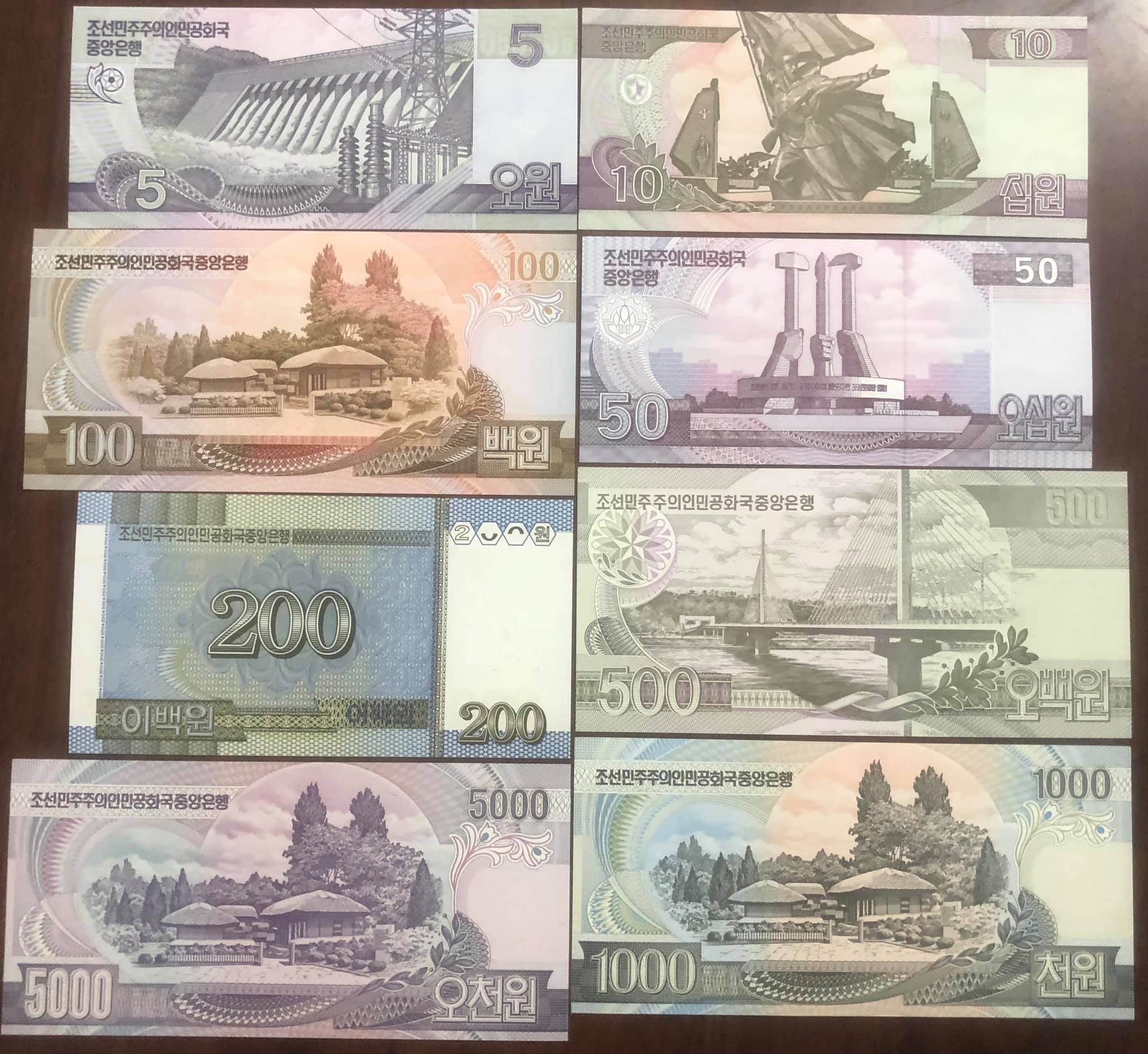 Bộ tiền Triều Tiên 8 tờ, quốc gia bí ẩn nhất thế giới, tặng phơi nilong bảo quản tiền