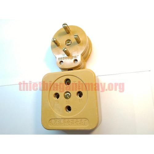 Bộ ổ cắm 16A 3 pha 4 chấu màu vàng trong công nghiệp