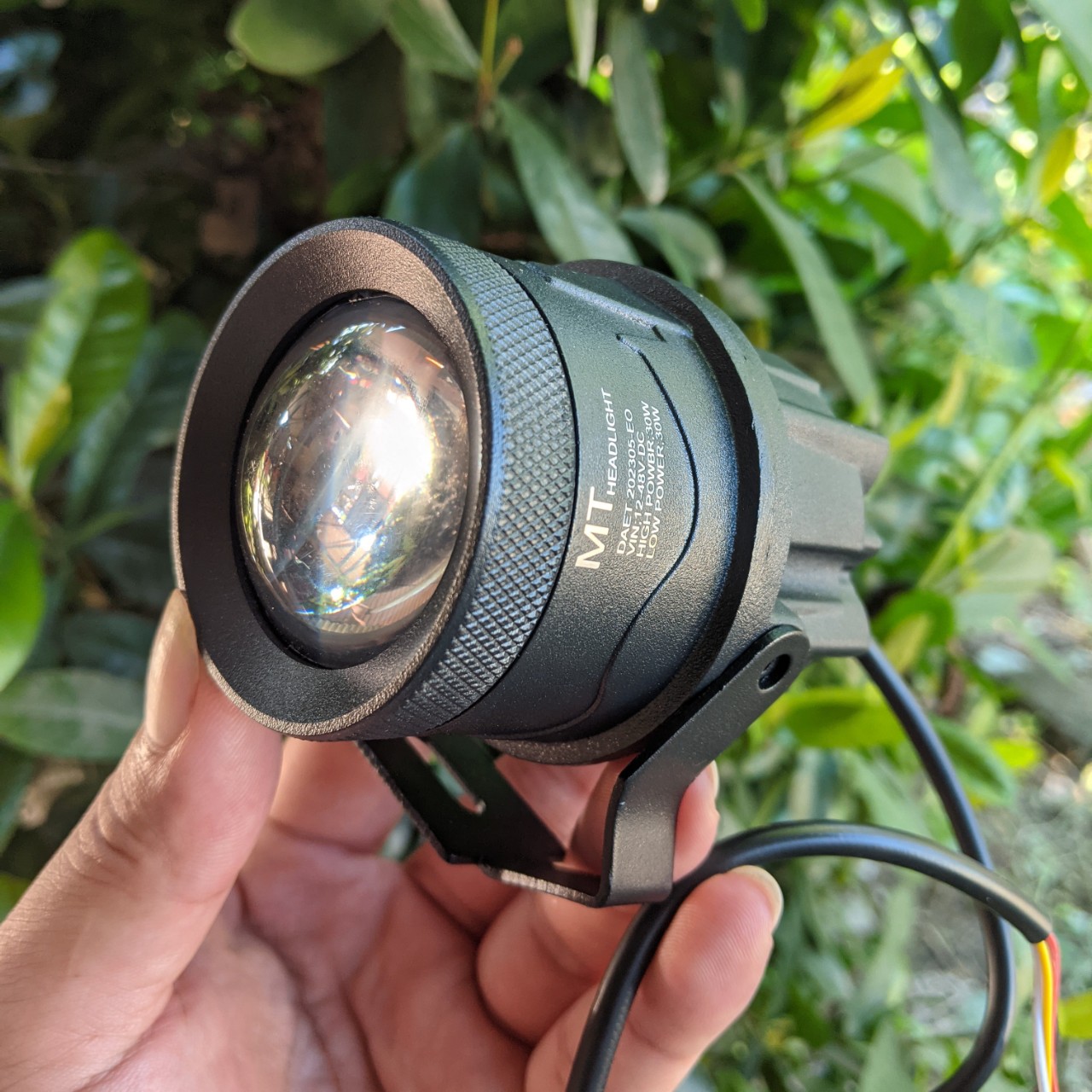 60W Đèn pha trợ sáng xe máy ô tô bi cầu 2.0" V9 hàng cao câp cho khách víp xem vieo, đèn led xe máy ô tô