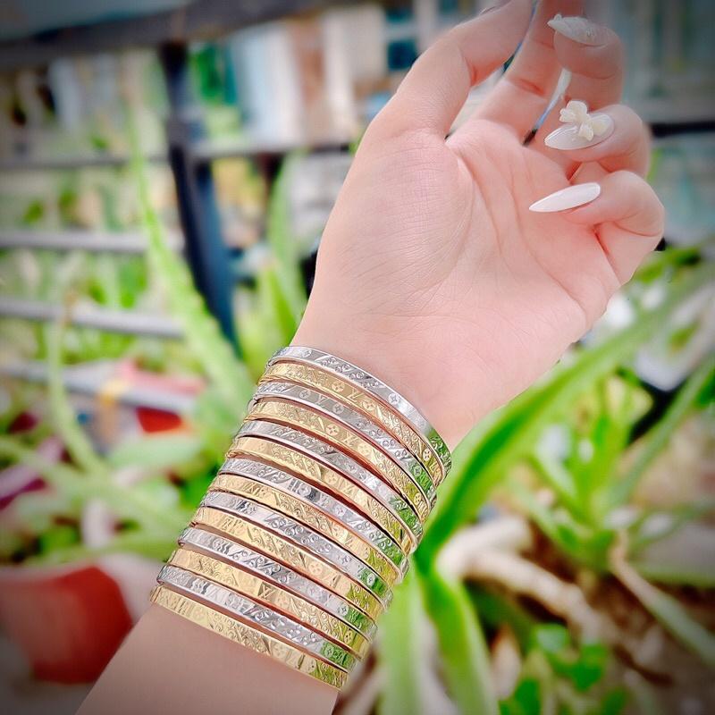 ̀ khóa lưỡi gà vòng tuần không gỉ, bền màu, lắc tay