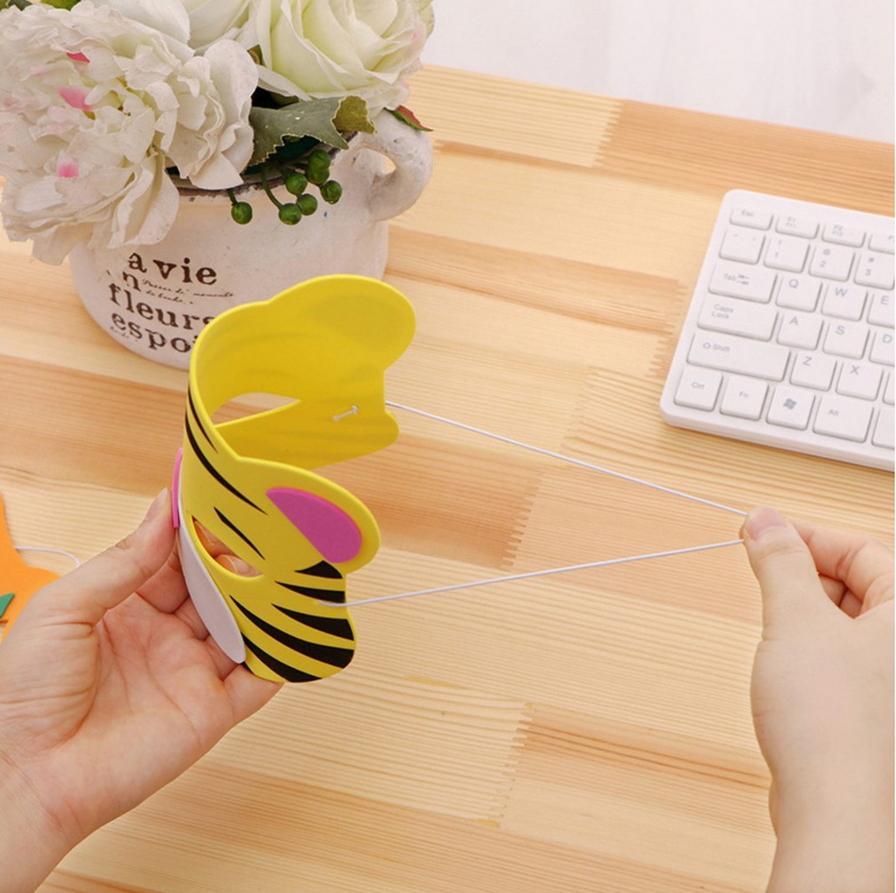 Mặt nạ đồ chơi trung thu, 1/6, lễ hội hóa trang dành cho bé - Chất liệu xốp nhẹ an toàn thân thiện - Giao mẫu ngẫu nhiên